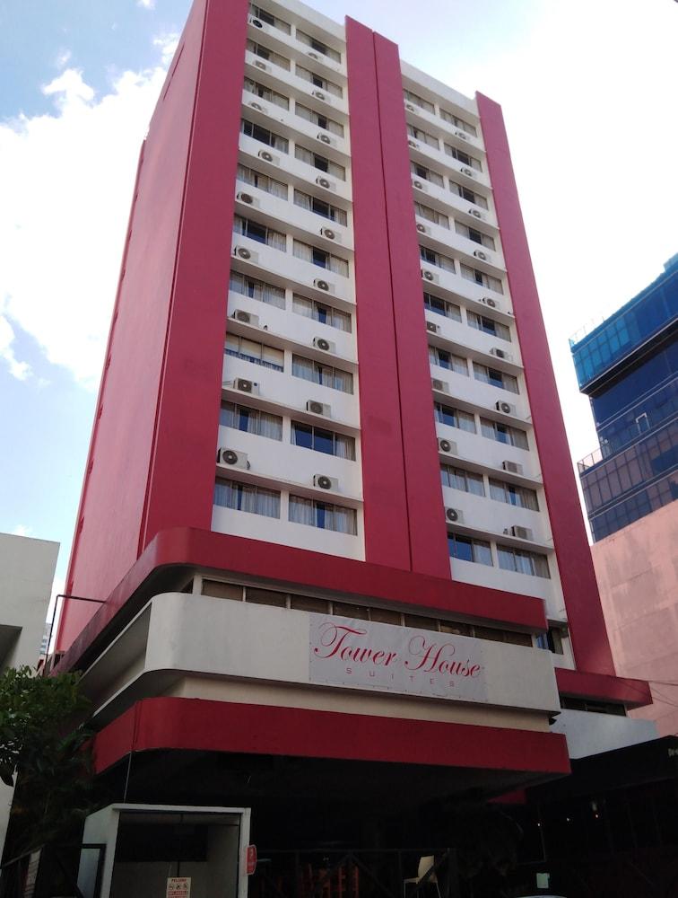 Hotel Tower House Suites Ciudad de Panamá Exterior foto